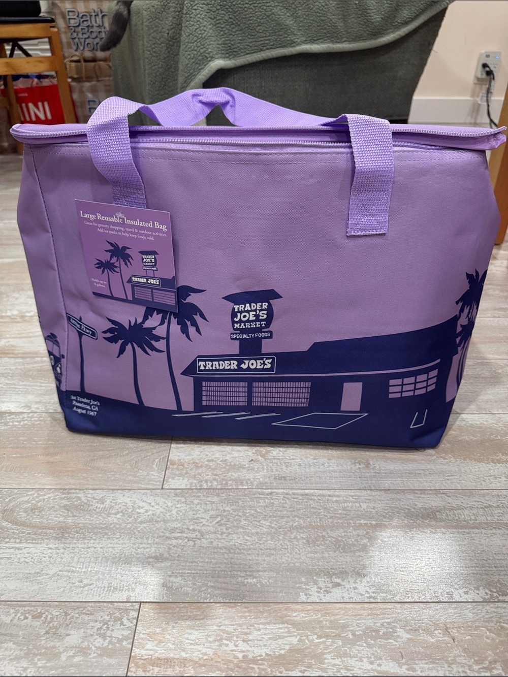 💜 NWT 2026 Trader Joe's Large Insulated Lilac Purple Bag Limited Edition